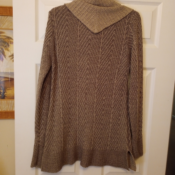 Effeci tan brown cowl neck sweater. XL - Picture 3 of 9